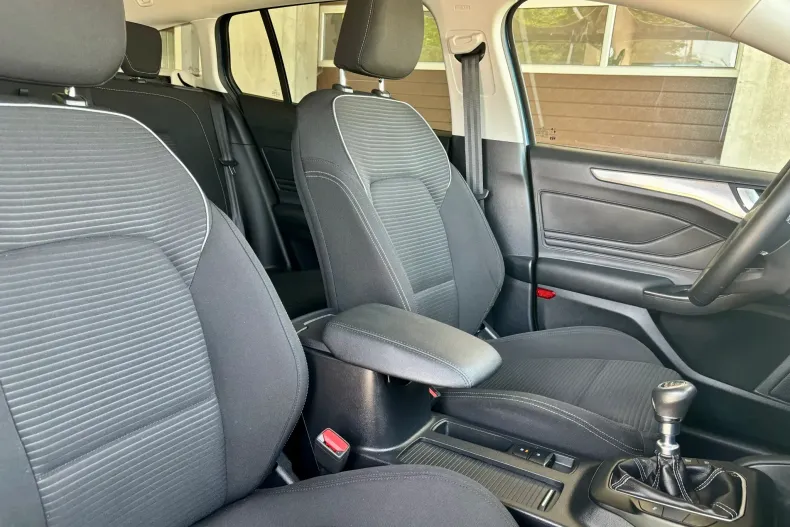 Ford Focus din 2022 cu 132.000 km - oferta FOR139026 - foto 33