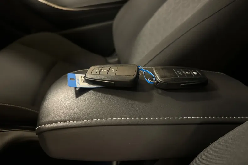 Toyota Corolla din 2019 cu 143.000 km - oferta TOY139027 - foto 24