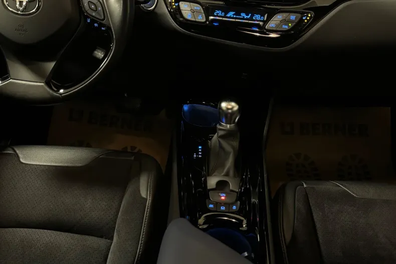 Toyota C-HR din 2020 cu 38.350 km - oferta TOY139029 - foto 12