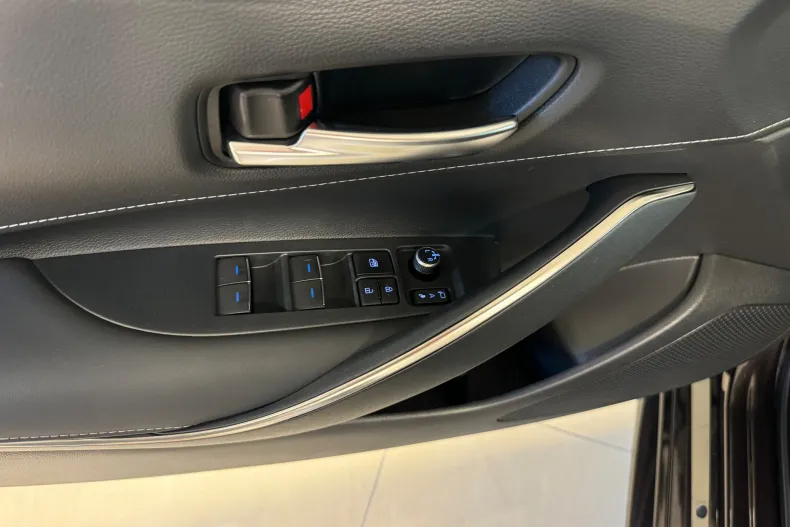 Suzuki Swace din 2022 cu 78.900 km - oferta SUZ139030 - foto 24