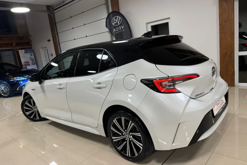 Toyota Corolla din 2021 cu 99.999 km - oferta TOY139031 - foto 4