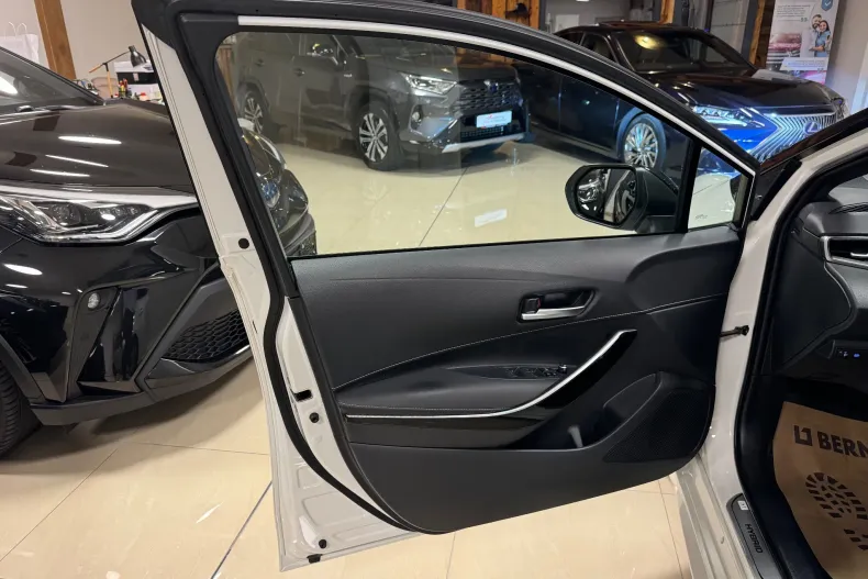 Toyota Corolla din 2021 cu 99.999 km - oferta TOY139031 - foto 23