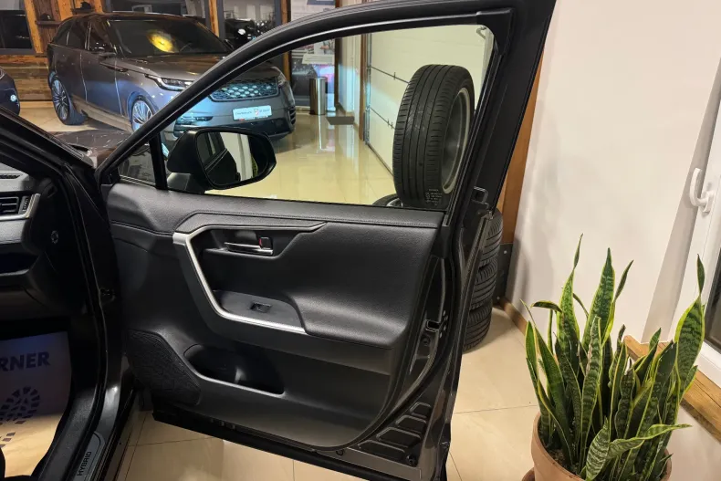 Toyota RAV4 din 2020 cu 98.999 km - oferta TOY139035 - foto 29