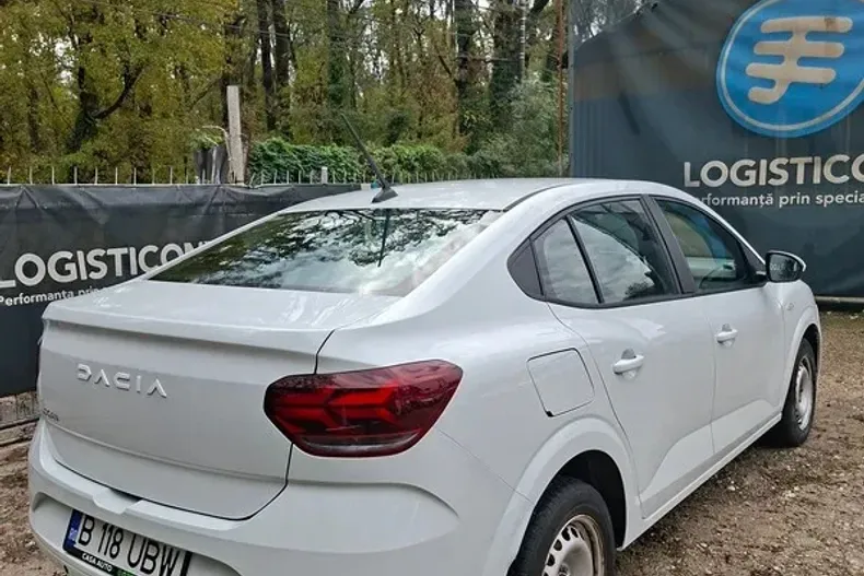 Dacia Logan din 2023 cu 38.784 km - oferta DAC139054 - foto 3