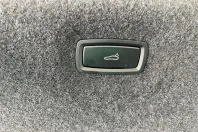 Porsche Taycan din 2021 cu 74.000 km - oferta POR139059 - foto 35