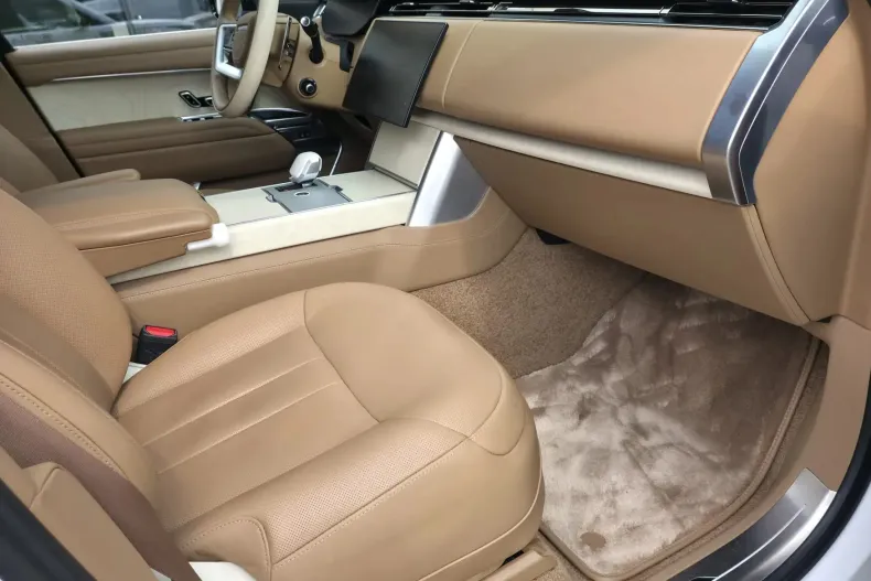 Land Rover Range Rover din 2024 cu 26.631 km - oferta LAN139071 - foto 13