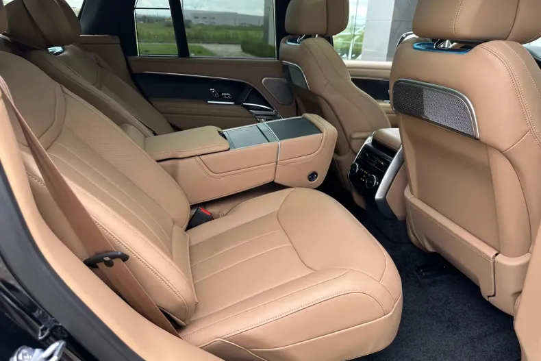 Land Rover Range Rover din 2025 cu 900 km - oferta LAN139072 - foto 7