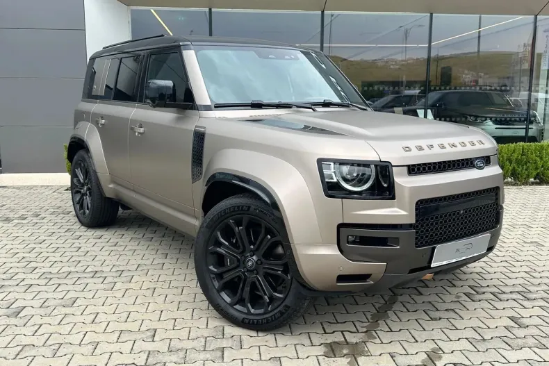 Land Rover Defender din 2025 cu 900 km - oferta LAN139074 - foto 1