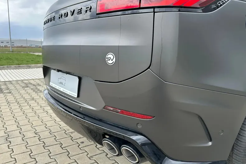 Land Rover Range Rover Sport din 2025 cu 9 km - oferta LAN139076 - foto 12