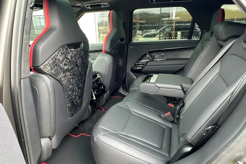 Land Rover Range Rover Sport din 2025 cu 9 km - oferta LAN139076 - foto 16