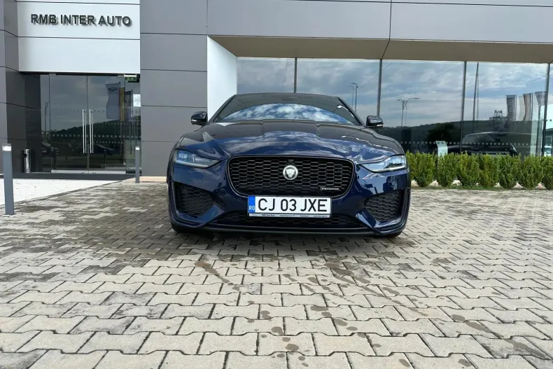 Jaguar XE din 2024 cu 19 km - oferta JAG139079 - foto 8
