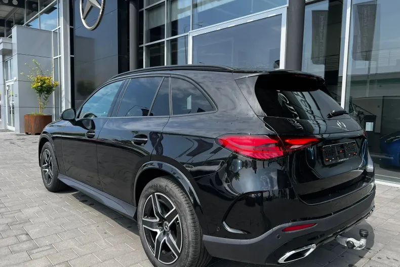 Mercedes-Benz GLC din 2024 cu 9.300 km - oferta MER139088 - foto 3