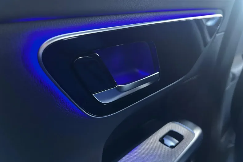 Mercedes-Benz GLC din 2024 cu 11.500 km - oferta MER139092 - foto 10