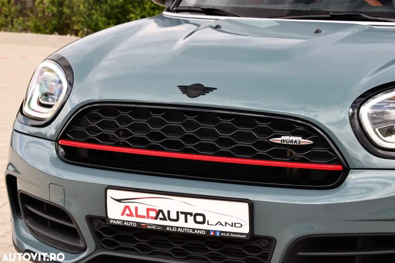 MINI Countryman din 2021 cu 60.780 km - oferta MIN139103 - foto 30