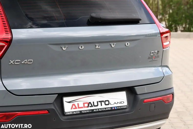 Volvo XC40 din 2019 cu 82.631 km - oferta VOL139105 - foto 28