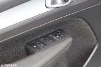 Volvo XC40 din 2019 cu 82.631 km - oferta VOL139105 - foto 29