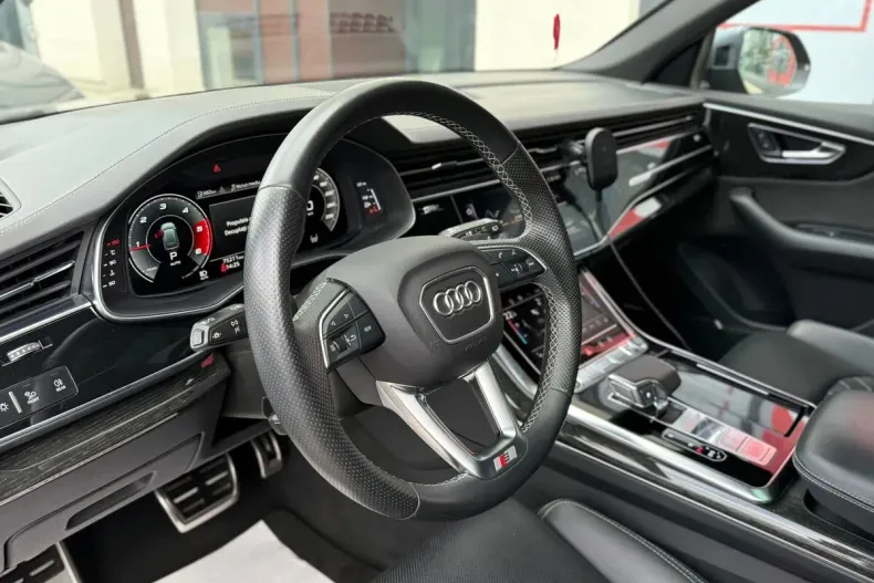 Audi Q8 din 2021 cu 75.311 km - oferta AUD139108 - foto 13