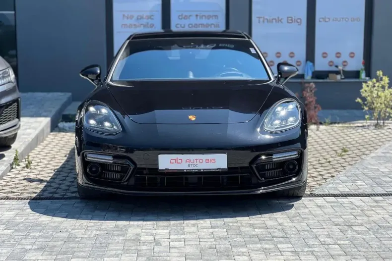 Porsche Panamera din 2022 cu 63.570 km - oferta POR139137 - foto 2