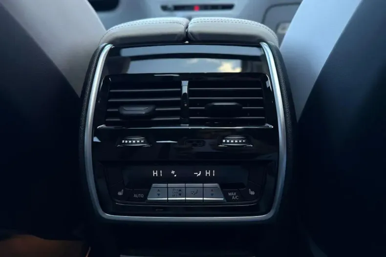 BMW X6 M din 2025 cu 100 km - oferta BMW139139 - foto 24