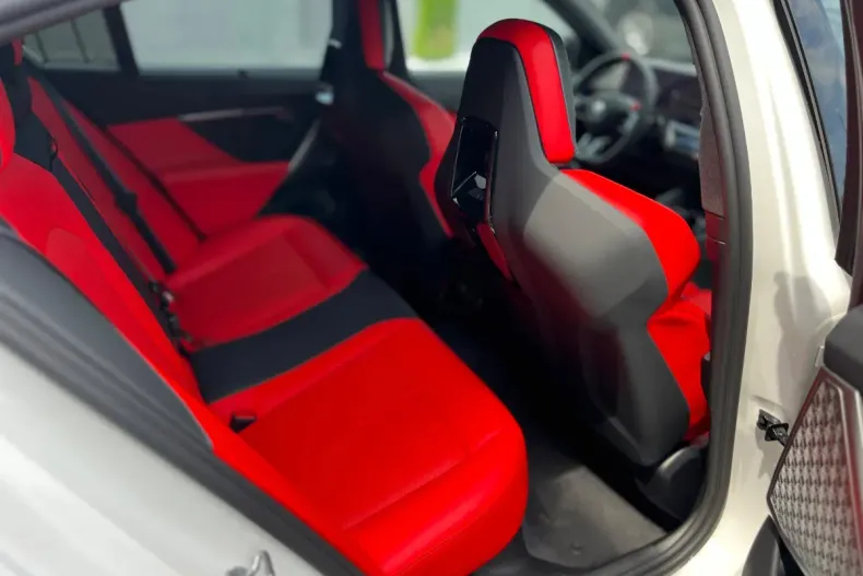 BMW M5 din 2025 cu 100 km - oferta BMW139142 - foto 29