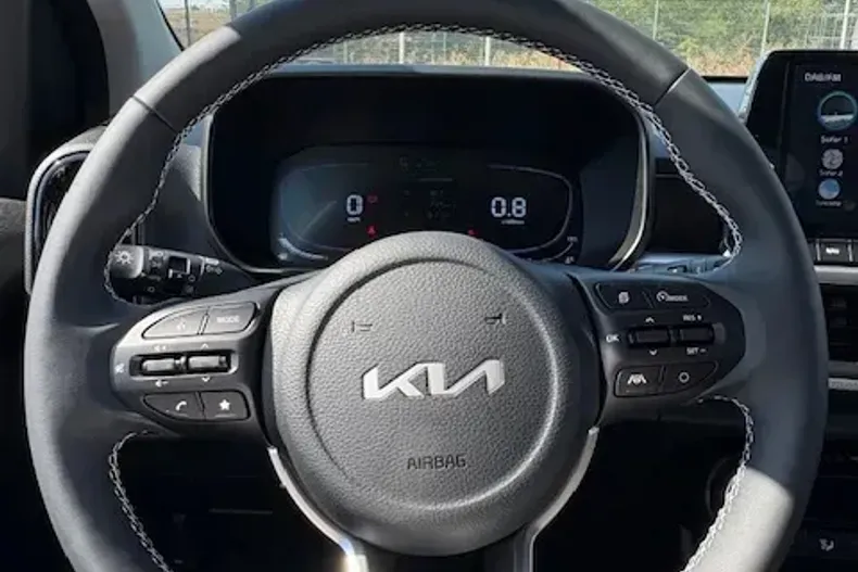 Kia Picanto din 2025 cu 51 km - oferta KIA139185 - foto 11