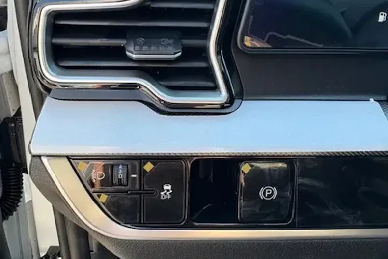 Kia Sportage din 2024 cu 2 km - oferta KIA139187 - foto 16