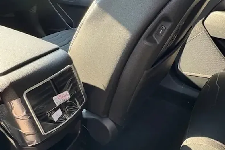 Kia Sportage din 2024 cu 2 km - oferta KIA139187 - foto 21