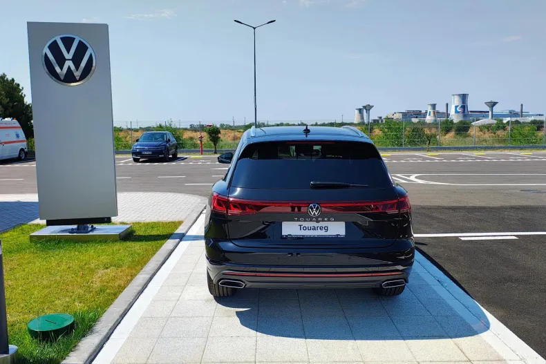 Volkswagen Touareg din 2025 cu 5 km - oferta VOL139199 - foto 6