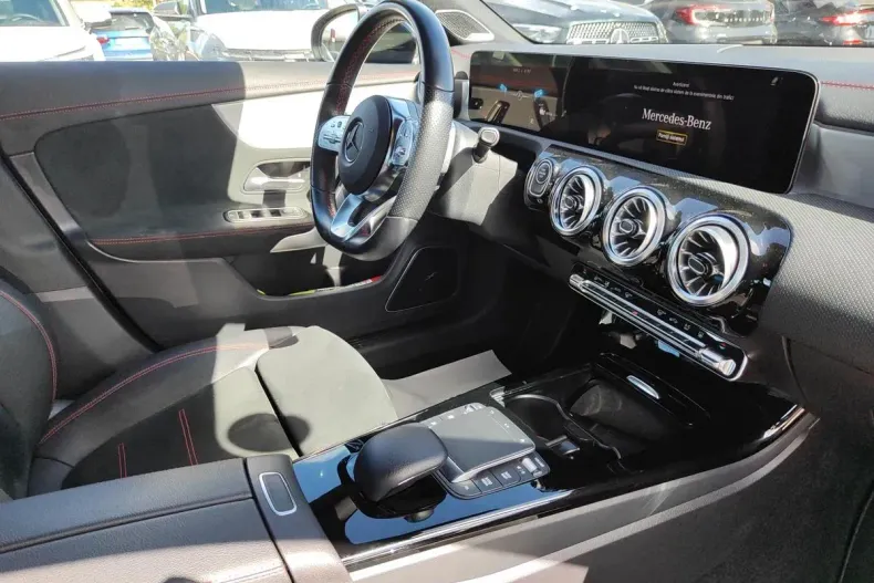 Mercedes-Benz CLA din 2022 cu 31.794 km - oferta MER139217 - foto 13