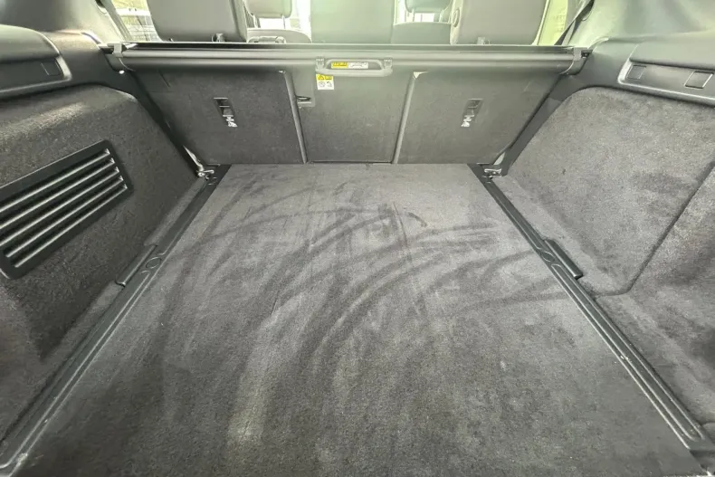 Land Rover Discovery din 2024 cu 2.085 km - oferta LAN139223 - foto 6