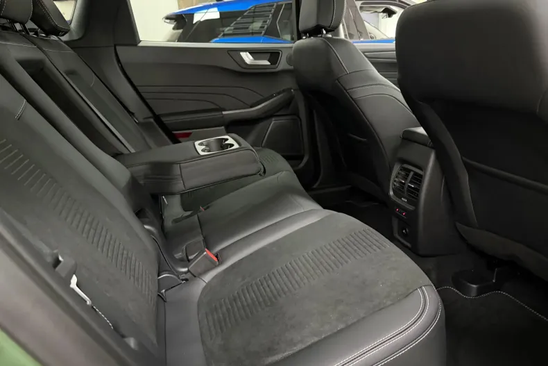 Ford Kuga din 2025 cu 1 km - oferta FOR139263 - foto 17