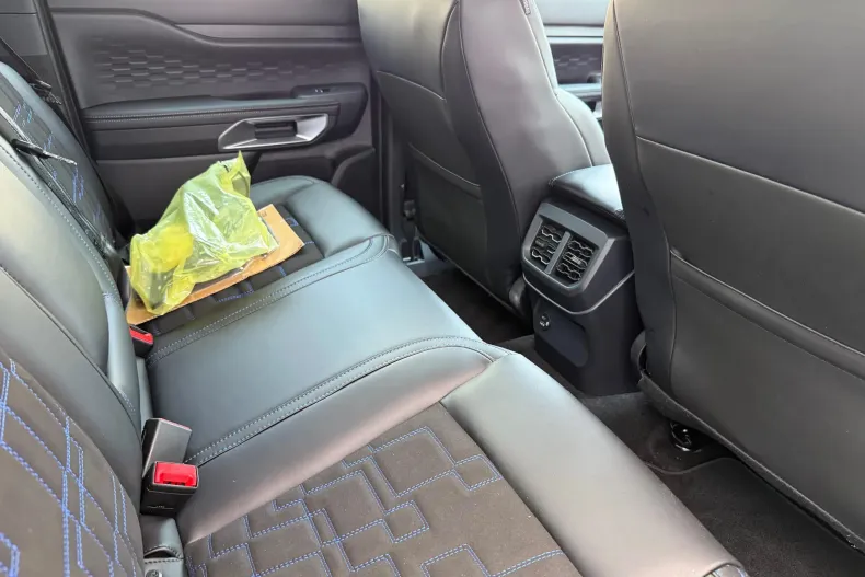 Ford Ranger din 2025 cu 1 km - oferta FOR139275 - foto 15