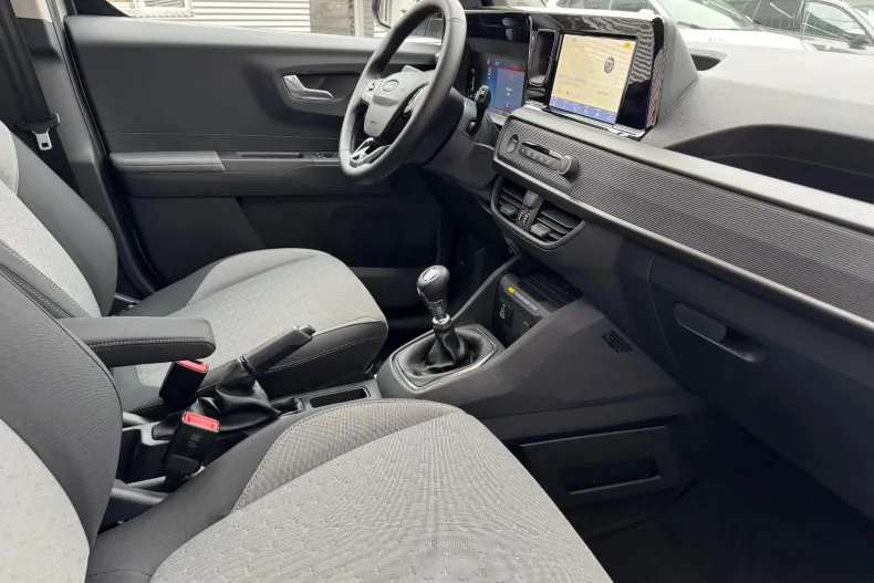 Ford Tourneo Courier din 2024 cu 1 km - oferta FOR139284 - foto 9