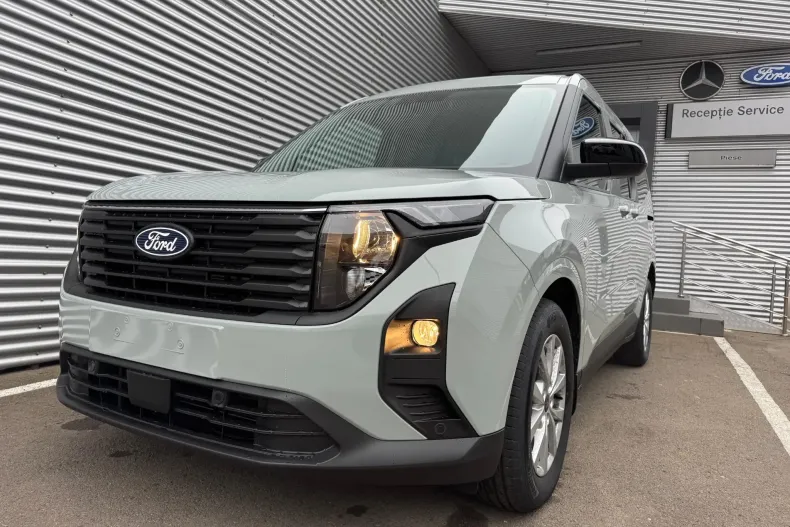Ford Tourneo Courier din 2024 cu 1 km - oferta FOR139284 - foto 10