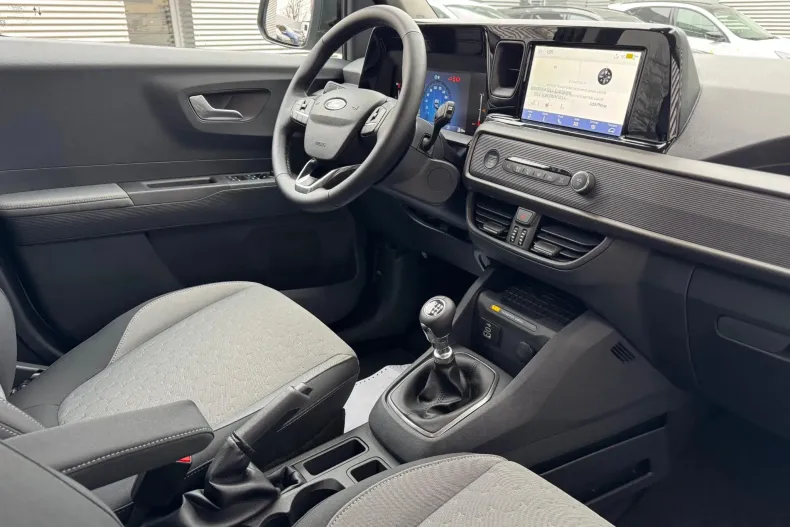 Ford Tourneo Courier din 2024 cu 1 km - oferta FOR139284 - foto 13