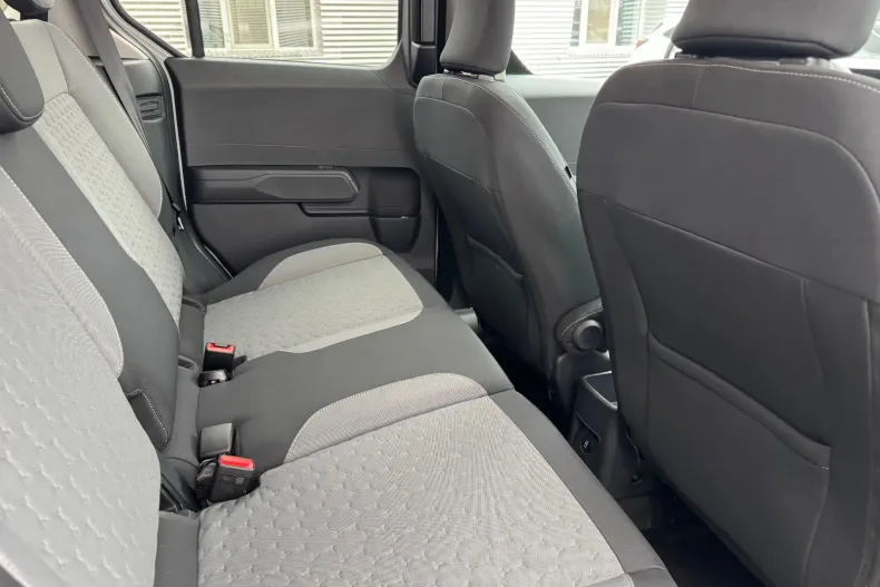 Ford Tourneo Courier din 2024 cu 1 km - oferta FOR139284 - foto 16