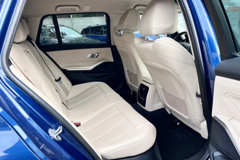 BMW Seria 3 din 2021 cu 168.000 km - oferta BMW139291 - foto 13