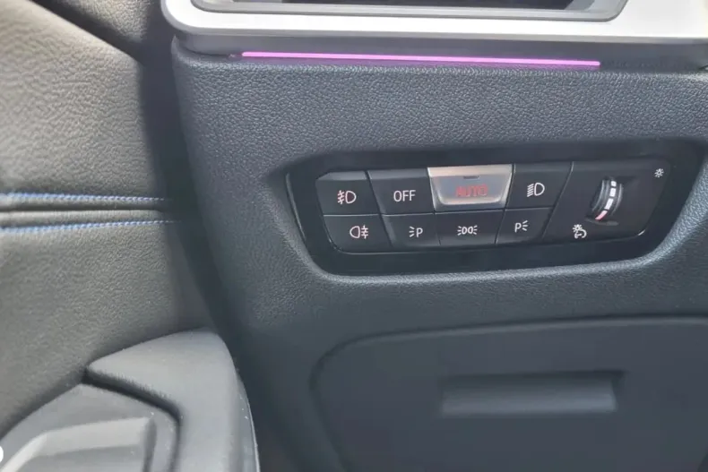 BMW Seria 3 din 2019 cu 74.500 km - oferta BMW139294 - foto 13