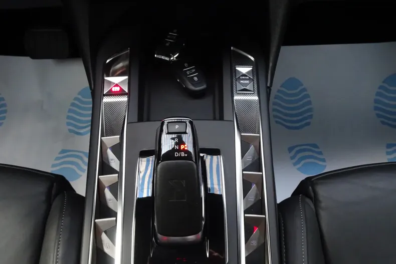 DS Automobiles DS 3 Crossback din 2020 cu 48.000 km - oferta DSA139337 - foto 15