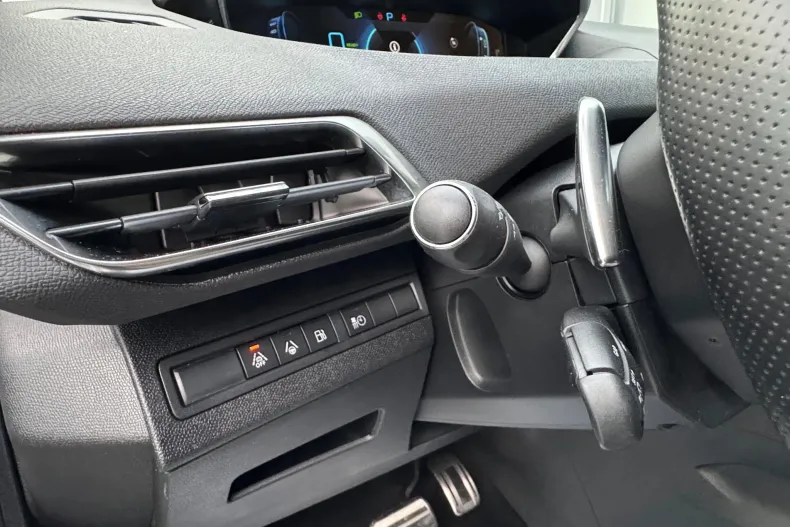 Peugeot 3008 din 2020 cu 149.000 km - oferta PEU139341 - foto 8