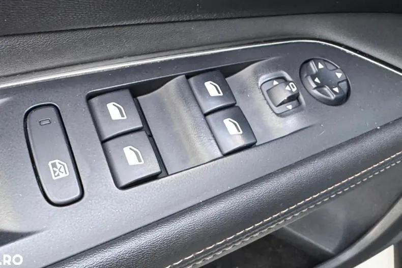 Peugeot 3008 din 2020 cu 149.000 km - oferta PEU139341 - foto 20