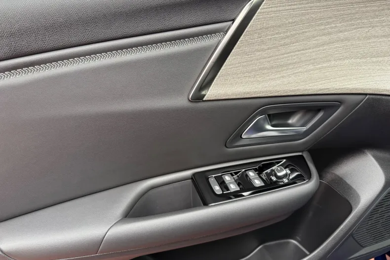 Citroën C5 X din 2023 cu 89.000 km - oferta CIT139352 - foto 33