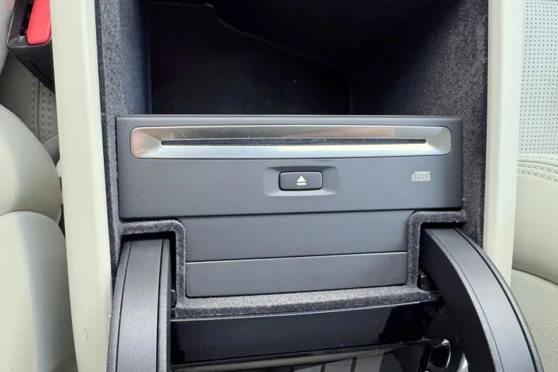 Volvo XC60 din 2019 cu 158.000 km - oferta VOL139372 - foto 28