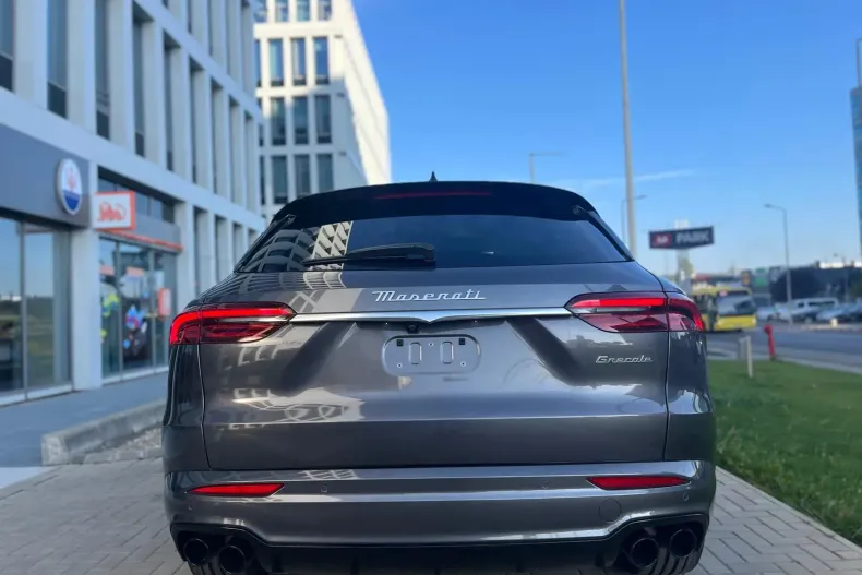 Maserati Grecale din 2023 cu 1 km - oferta MAS139380 - foto 8