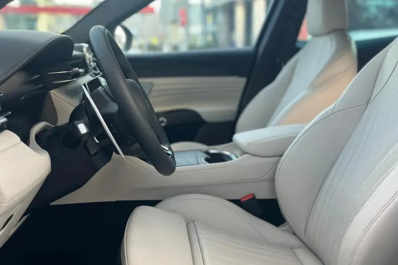 Maserati Grecale din 2023 cu 1 km - oferta MAS139380 - foto 14