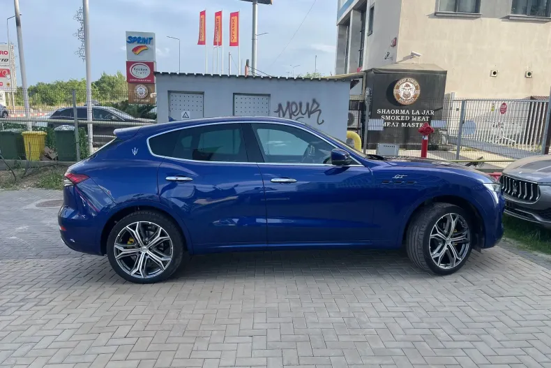 Maserati Levante din 2022 cu 19.500 km - oferta MAS139381 - foto 2