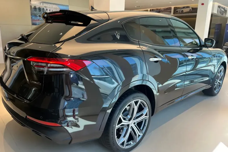Maserati Levante din 2022 cu 1 km - oferta MAS139386 - foto 5