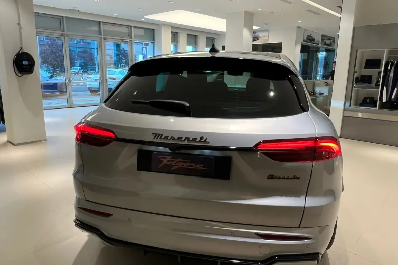 Maserati Grecale din 2024 cu 1 km - oferta MAS139387 - foto 18