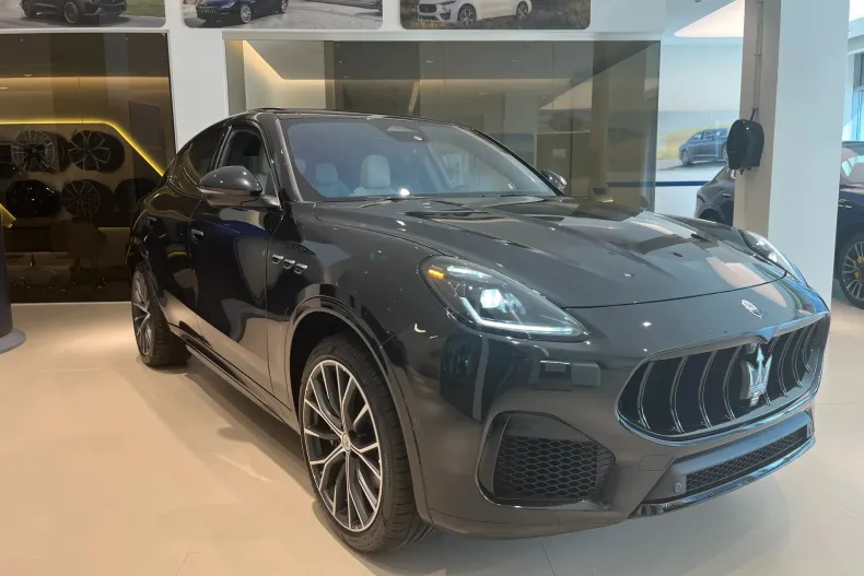 Maserati Grecale din 2023 cu 1 km - oferta MAS139388 - foto 3