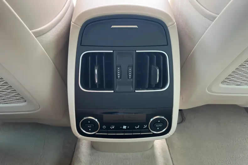 Maserati Levante din 2022 cu 12.301 km - oferta MAS139389 - foto 13